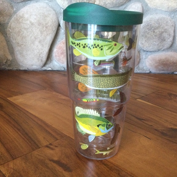 Tervis Insulated Fish Tumbler - Picture 2 of 6